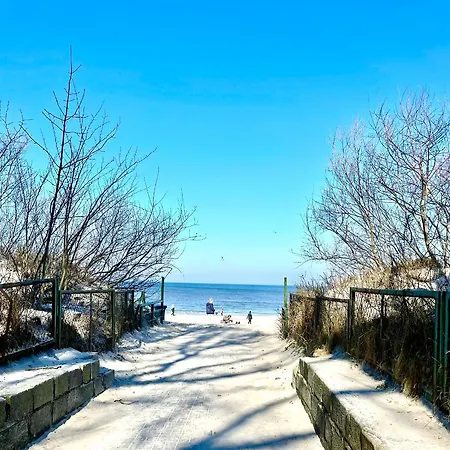 Seaside - Komfort, Widok Na Morze, Parking דירה